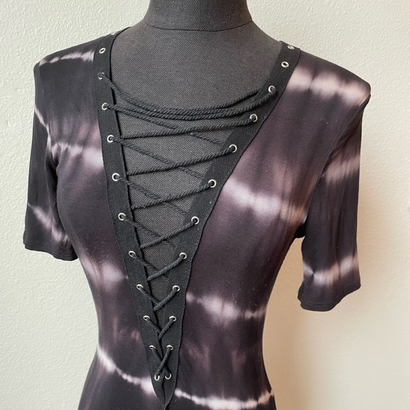 K. Jen Tie-Dye Dress with Criss-Crossed Plunging Neckline - Picture 3 of 5
